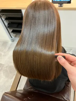 ロング カラー ヘアアレンジ キッズ 横浜関内髪質改善 re:Magoのヘアスタイル