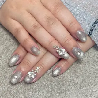 ネイル nailroom DIASOMNIAのネイルデザイン