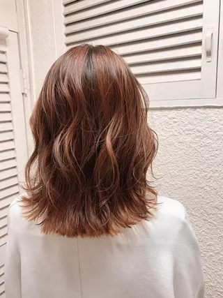 パーマ カラー セミロング 嶋村夏実🌼レイヤー 🌸白髪ぼかしのヘアスタイル