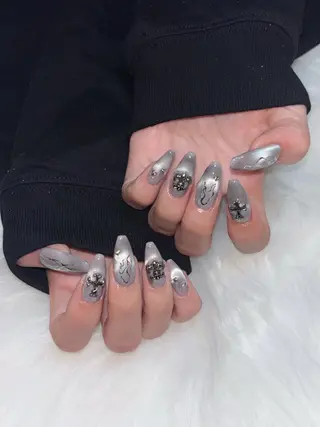 ネイル 名古屋ワンホンネイル 沙理亜のネイルデザイン