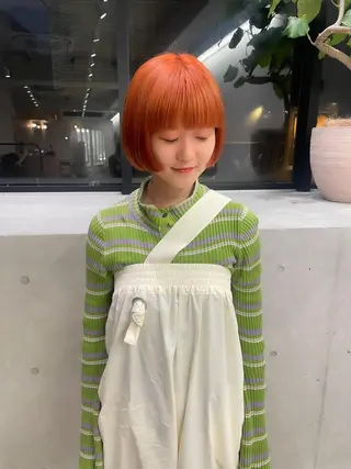 ショート カラー ヘアアレンジ ミニボブ/ブリーチ 🌈MISATOのヘアスタイル