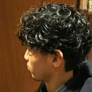 パーマ メンズ SHAFT Ieiriのヘアスタイル