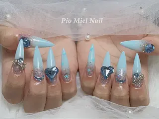 ネイル Pio Mielのネイルデザイン