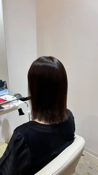 ミディアム 佐藤 優里のヘアスタイル