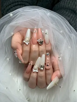 ネイル Mio_ Noiranailのネイルデザイン