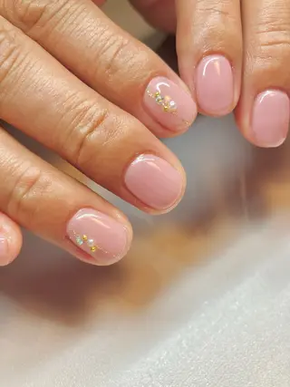 ネイル メラネイル所属・米良 裕子のネイルデザイン