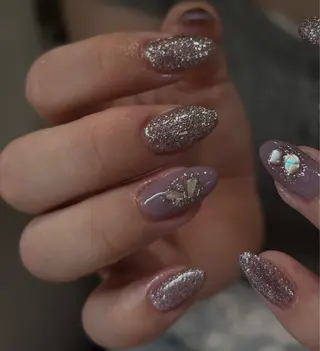 ネイル DEEokazaki momonaのネイルデザイン