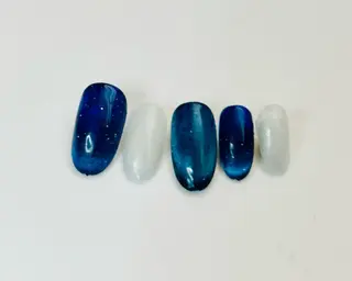 ネイル Y's TONEのネイルデザイン