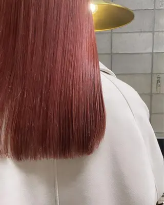 カラー wewe: momoeのヘアスタイル