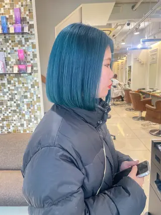 ミディアム カラー ボブ ブリーチ/miinaのヘアスタイル