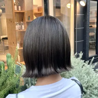 ミディアム カラー 【Sia中野新橋🫧 kaho】のヘアスタイル