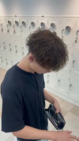 カラー パーマ 🌀ソヘル/シャドウ ✨/メンズパーマ/栄のヘアスタイル