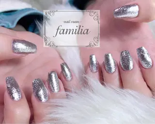 ネイル -nailroom- familiaのネイルデザイン
