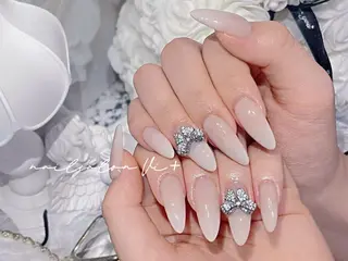 ネイル ✨Nailsalon Vi+✨のネイルデザイン
