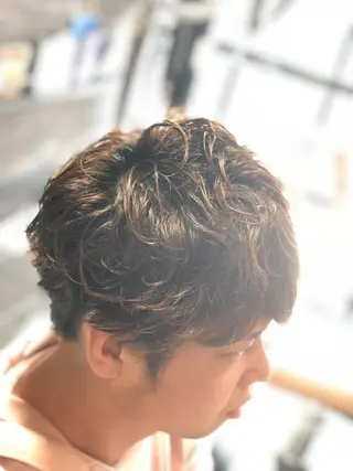 ショート パーマ メンズ 吉村 周馬のヘアスタイル