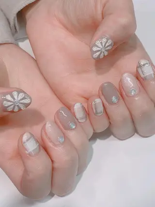 ネイル ネイルサロン トゥルースのネイルデザイン