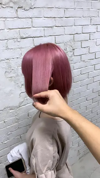 ショート L STUDIO心斎橋店所属・派手髪支持率No1 Eisukeのヘアスタイル