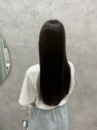 ロング カラー 中島 日菜のヘアスタイル