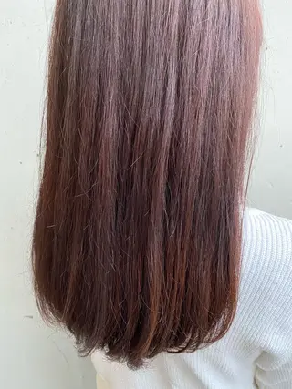 セミロング カラー エクステ／インナー カラー 礒野朱里のヘアスタイル