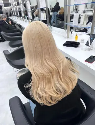 セミロング mayu/ブリーチ/ layer/似合わせのヘアスタイル