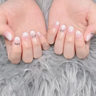 ネイル 個室ネイルサロンDolly Girl〜ドーリーガール〜所属・DollyGirl KYOKOのネイルデザイン