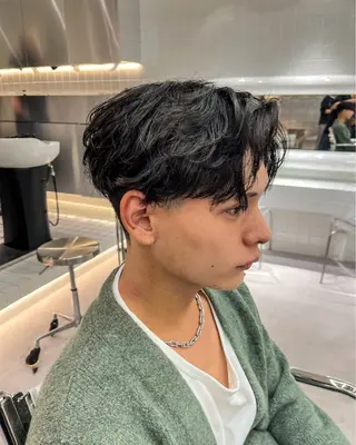 ショート パーマ メンズ soen所属・⚡メンズパーマフ ェードカットTomyのヘアスタイル