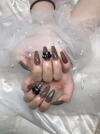 ネイル U·Mi nail salon所属・U·MI 上野御徒町店のネイルデザイン