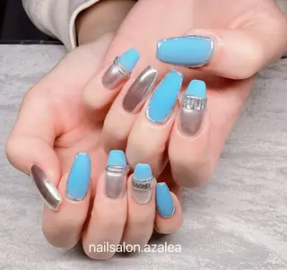 ネイル R inのネイルデザイン