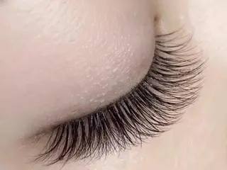 マツエク・マツパ オーロラ所属・AURORA RINAのマツエク・マツパデザイン