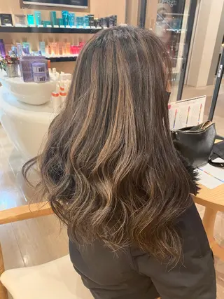ロング カラー N°+aero 😊れいか😊のヘアスタイル
