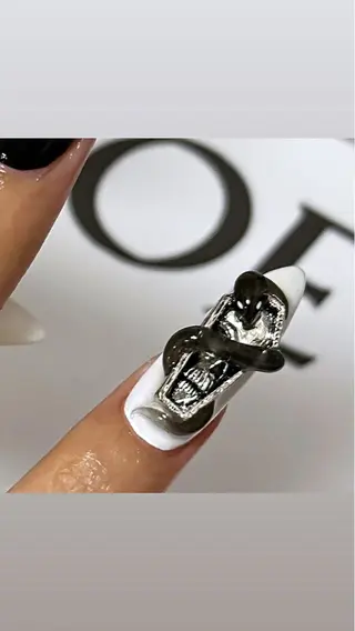 ネイル joliesse【ジョリエス】所属・JOLIESSE Ayumiのネイルデザイン