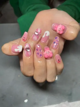 ネイル LAVISH nail salonのネイルデザイン