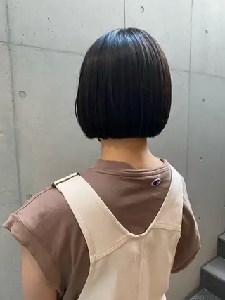 ショート ✨透明感カラー✨ 🦖佐々木未来🦕のヘアスタイル