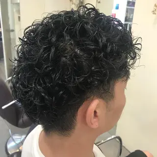 ショート パーマ メンズ AOI✩⡱ y2kネイルのネイルデザイン