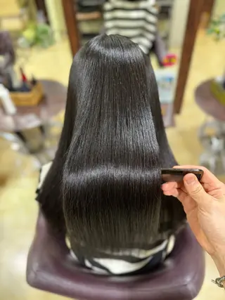 ロング ヘアーメイクポリッシュ桂所属・山﨑 将弥のヘアスタイル