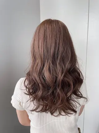 ロング カラー 松本 唯のヘアスタイル