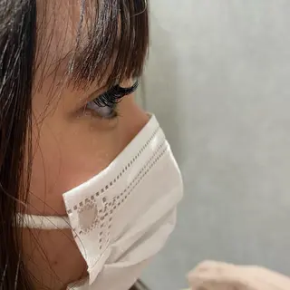 ネイル マツエク・マツパ XENA表参道 MIKUのヘアスタイル