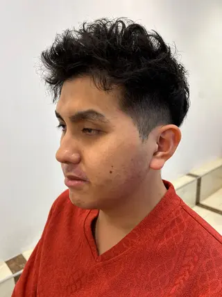 ショート パーマ メンズ 伊藤 美紀のヘアスタイル