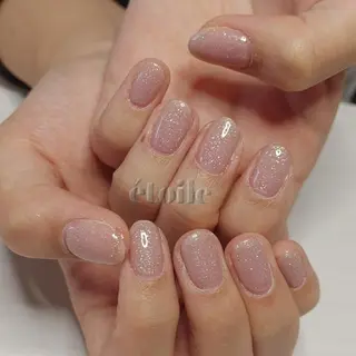 ネイル étoile(エトワール)所属・山田 可愛のネイルデザイン