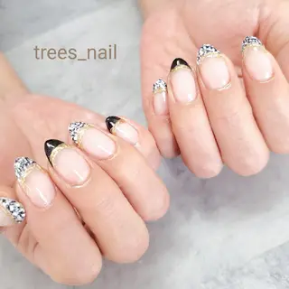 ネイル trees_ nailのネイルデザイン