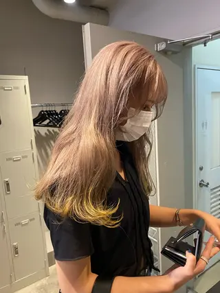 ロング カラー 顔まわりカット の達人のヘアスタイル