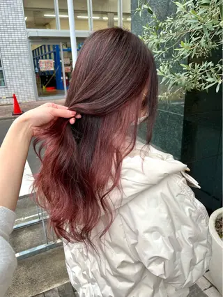 セミロング カラー charer eye salon所属・マブチ キサラのマツエク・マツパデザイン