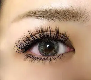 マツエク・マツパ Momo.Nails Nanaのマツエク・マツパデザイン