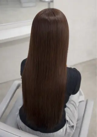 ロング 谷 ほのかのヘアスタイル