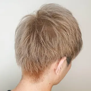 カラー パーマ ヘアアレンジ メンズ ブリーチ/ヘアケア/ 艶髪/イギチハルのヘアスタイル