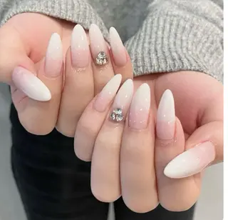 ネイル Blossom  nail所属・La rryのネイルデザイン