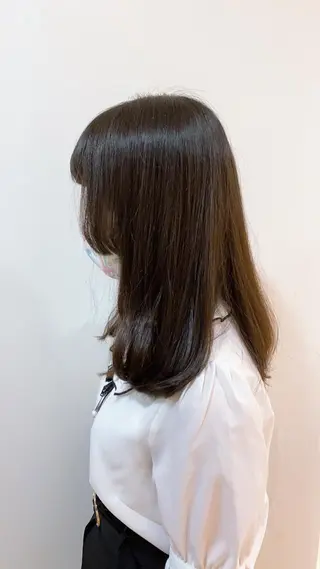 ロング エンテ所属・en-te:堀 恵里那のヘアスタイル