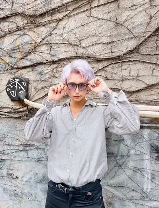 ショート カラー パーマ ヘアアレンジ メンズ キッズ HairSignature所属・ブリーチ指名神戸 No.1美容師RENのヘアスタイル