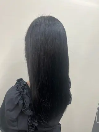 ロング カラー 本間 絵理奈‎のヘアスタイル