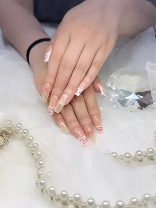 ネイル 🩵liru Haru🩵のネイルデザイン